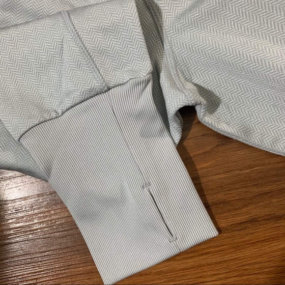 *NWOT* Level Eight Grey Half Zip Jacket Size XL - Picture 4 of 4